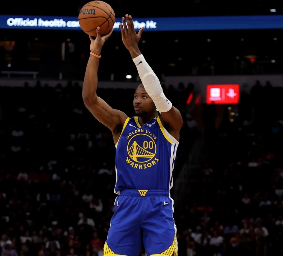 库明加接受, 看得出两位 库明加接受, 看得出两位